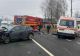 Ambulanță cu pacient, implicată într-un accident rutier în județul Bacău. Cinci persoane au fost rănite