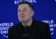 Elon Musk a spus la Davos că va inunda lumea cu roboții săi din 2027. „Vor fi mai mulți roboți decât oameni”
