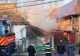 Incendiu de proporții într-o gospodărie din Odorheiu Secuiesc. Proprietara și un pompier au avut nevoie de îngrijiri medicale
