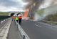 Incendiu pe autostrada A1, în Hunedoara: camion încărcat cu fructe, mistuit de flăcări
