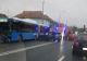 Trafic îngreunat în Sibiu. Accident între un autobuz și două mașini pe Șoseaua Alba Iulia