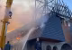 O biserică din Maramureș a luat foc. Pompierii au intervenit cu șapte autospeciale - VIDEO