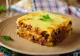Musaca de vită cu legume la cuptor. Rețeta perfectă pentru o masă savuroasă și consistentă în familie