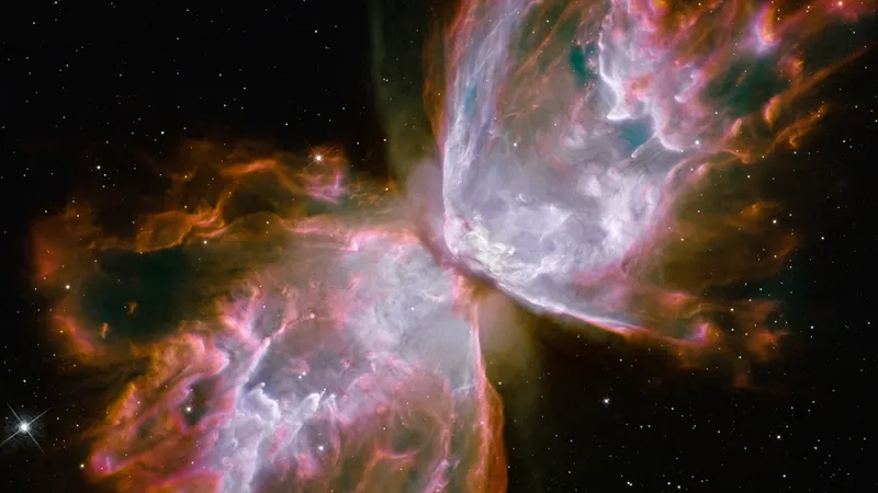 Nebuloasa Fluture fotografiată de pe Telescopul Hubble.