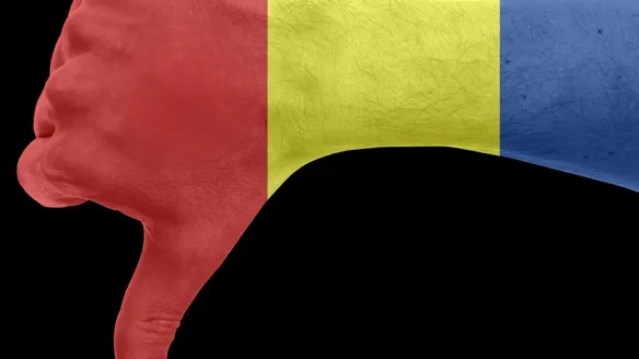 După prea multe urări de trăit bine, românii au dus-o rău. Deşi politicienii nu au crezut la început în criză, aceasta a lovit România în plină faţă.