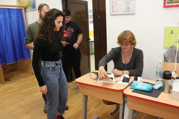 EXIT POLL turul 2, alegeri prezidentiale 2019 turul 2, Vot turul 2, Alegeri turul 2, Alegeri turul doi 1_c2a56d7e9e.jpg