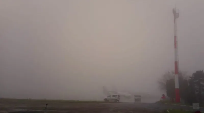 Ceața dă peste cap zborurile de pe Aeroportul din Iași. Sunt întârzieri uriașe - CURSELE AFECTATE – poza 3