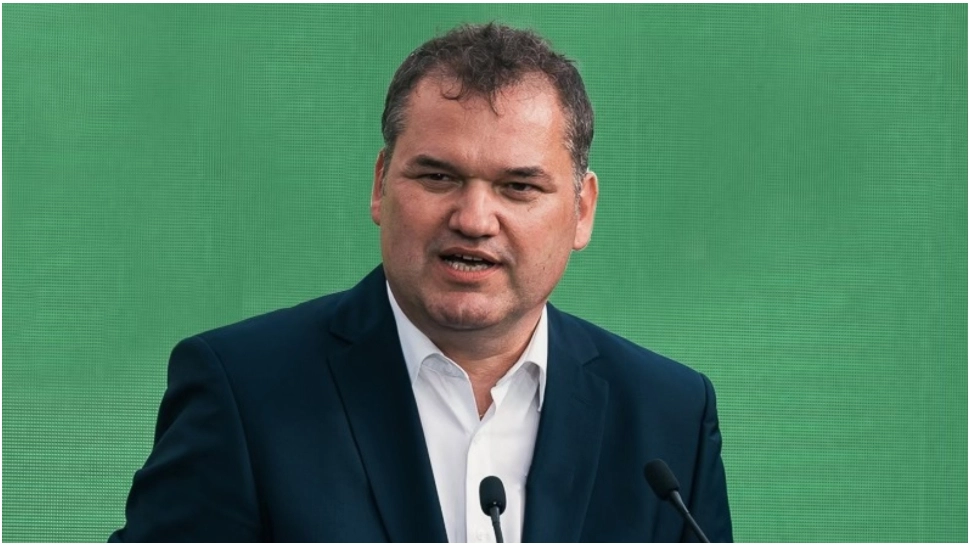 Articolul de presă care relatează declarațiile ministrului interimar al Sănătății, Cseke Attila, privind re… — rated ADEVĂRAT