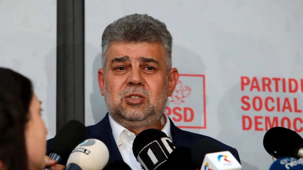 Articolul de presă care relatează atacul politic lansat de Marcel Ciolacu la adresa lui Ilie Bolojan și Dra… — rated ADEVĂRAT