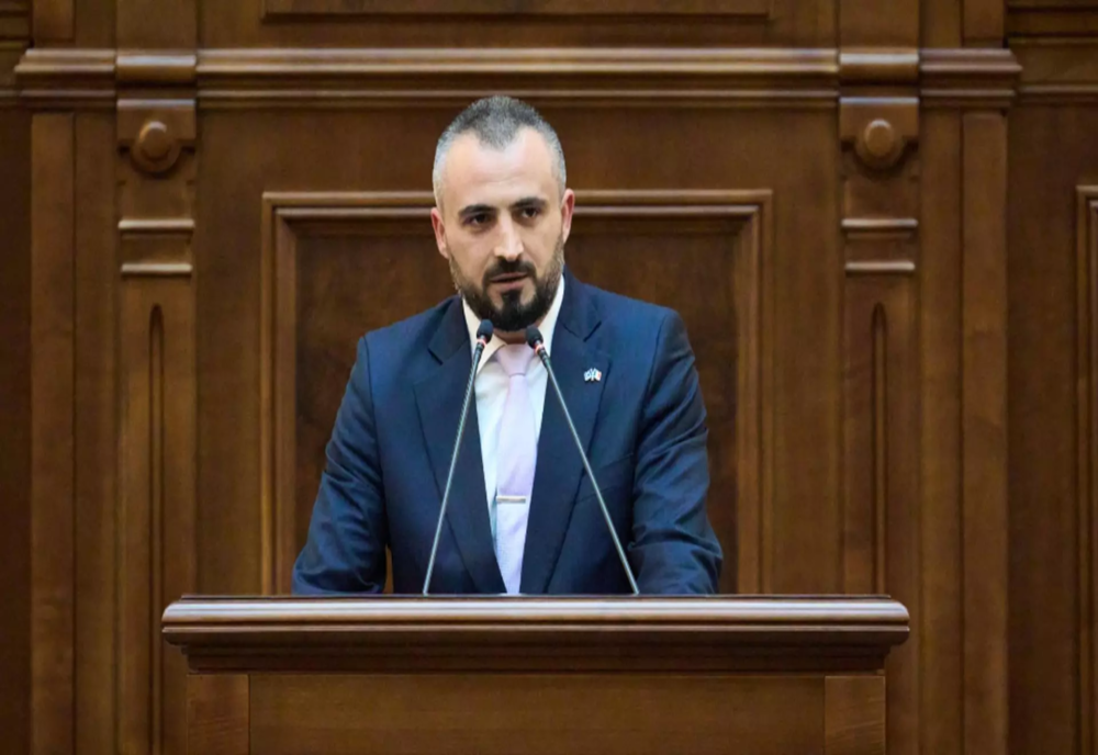 Declarația privind respingerea definitivă de către ÎCCJ a recursurilor Guvernului interimar condu… — verdict APROAPE ADEVĂRAT