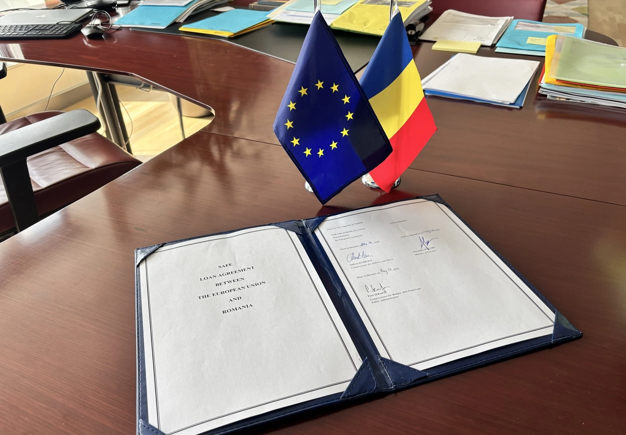 Realitatea.NET | Este oficial. România a semnat acordul de împrumut ...