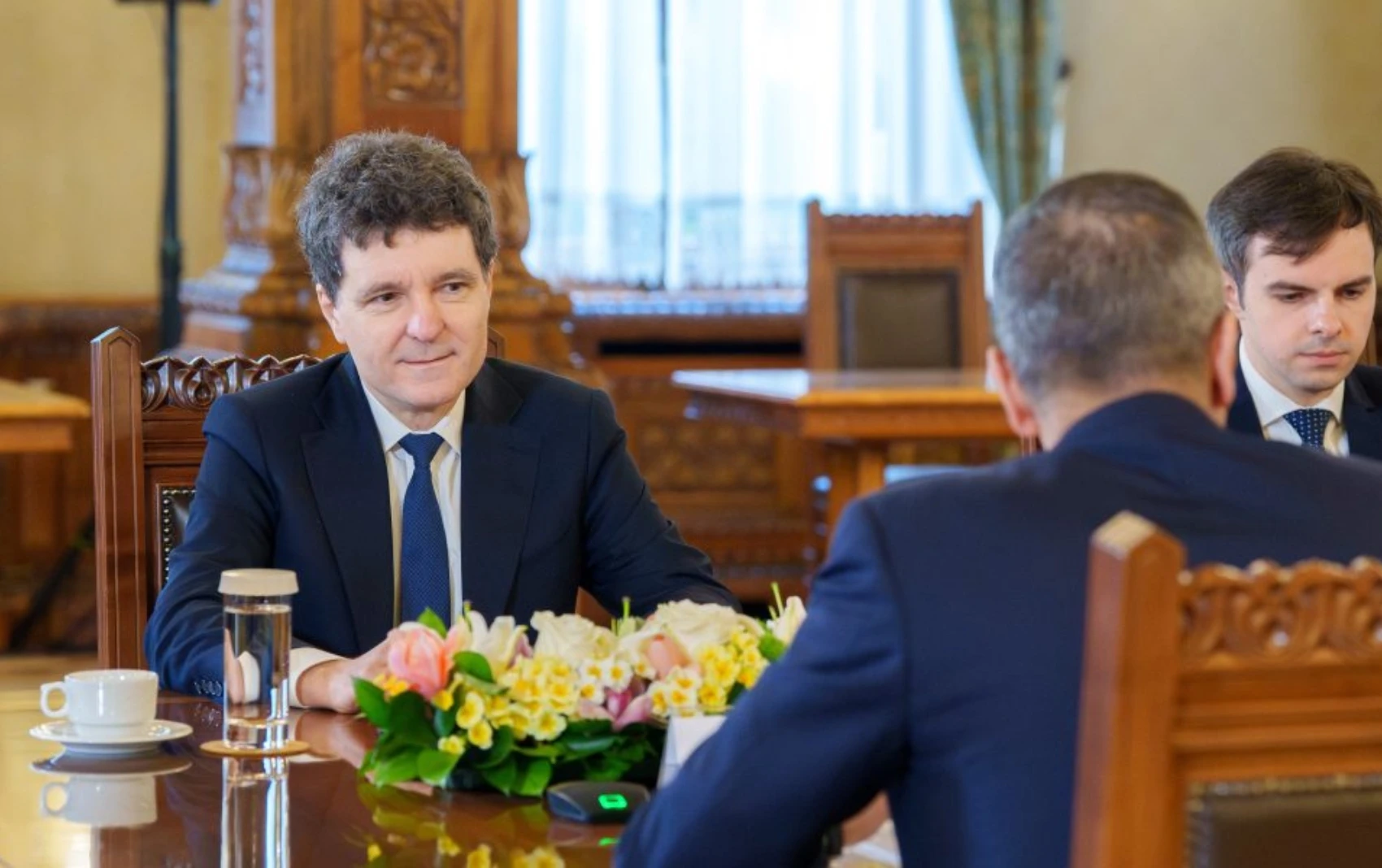 Convocarea CSAT de către președintele Nicușor Dan pentru stabilirea strategiei la Summitul NATO de la Anka… — rated ÎNȘELĂTOR
