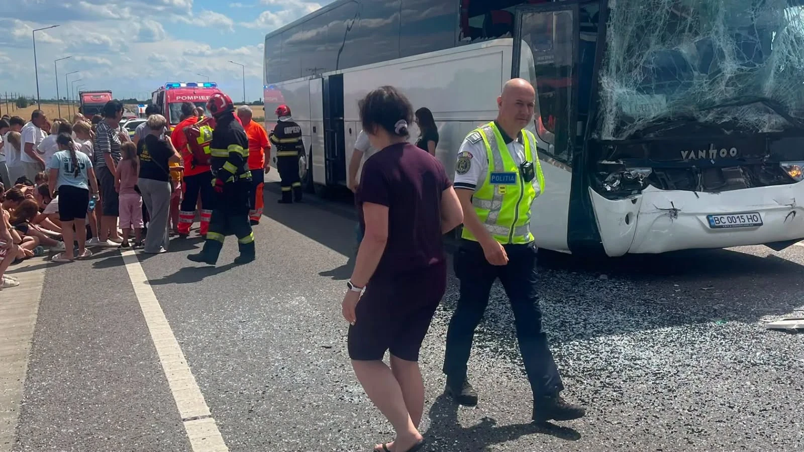 Accident grav în Călărași între un autocar cu peste 60 de persoane și un TIR. A fost activat Planul Roșu