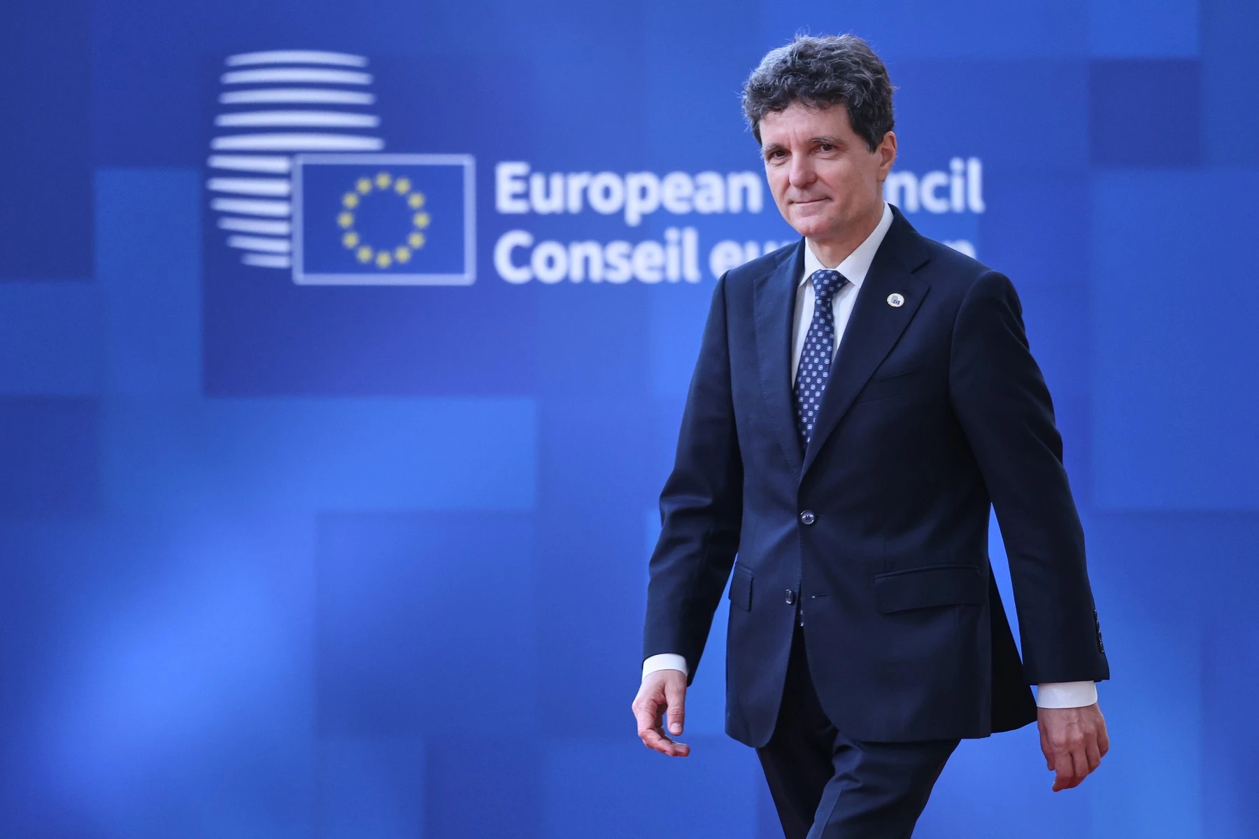 Articolul prezintă participarea președintelui Nicușor Dan la Summitul European dedicat Regiunii Arctice g… — verdict ADEVĂRAT