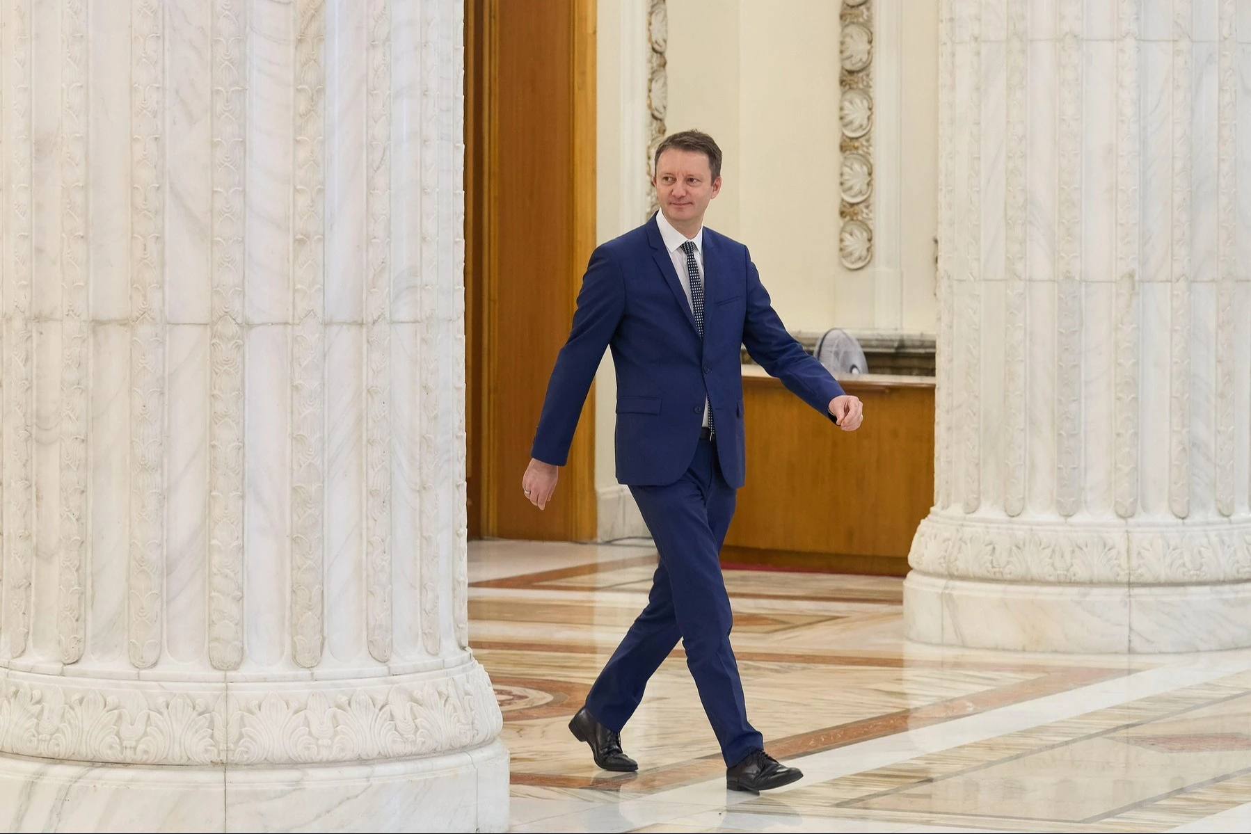 UDMR îi cere lui Siegfried Mureșan să-și depună mandatul dacă nu strânge 233 de voturi